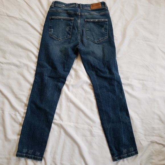 Zara Trafaluc dark wash distressed  jeans - Picture 5 of 15